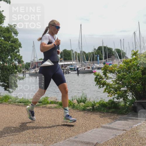 22.06.2025 - Viking Triathlon KatJ http://msf.ph/oto/8128216 22.06.2025 13:52:09 Laufen 18, 491 meine-sportfotos.de