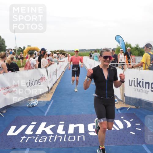 22.06.2025 - Viking Triathlon MichiJ http://msf.ph/oto/8128218 22.06.2025 15:25:56 Ziel 22, 44, 343 meine-sportfotos.de