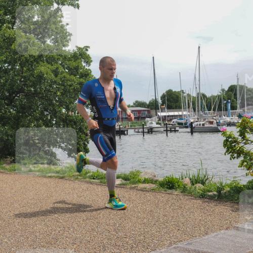 22.06.2025 - Viking Triathlon KatJ http://msf.ph/oto/8128274 22.06.2025 13:52:18 Laufen 347, 395 meine-sportfotos.de