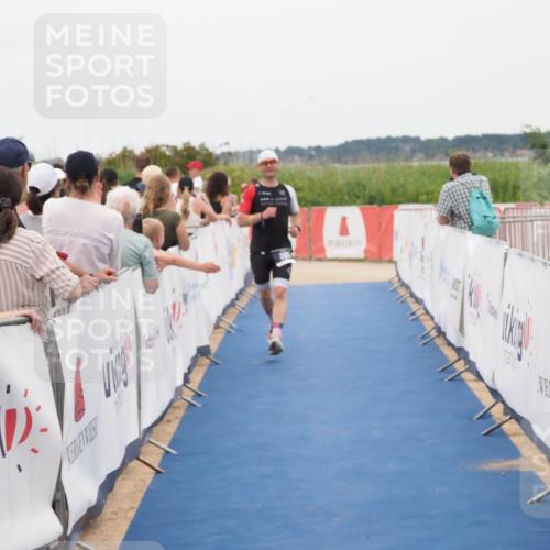 22.06.2025 - Viking Triathlon MichiJ http://msf.ph/oto/8128276 22.06.2025 15:26:36 Ziel 385 meine-sportfotos.de