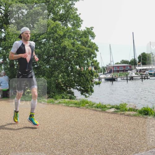 22.06.2025 - Viking Triathlon KatJ http://msf.ph/oto/8128286 22.06.2025 13:52:22 Laufen 215, 393 meine-sportfotos.de