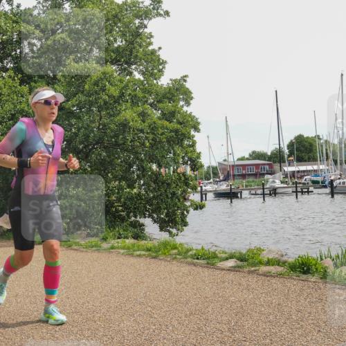 22.06.2025 - Viking Triathlon KatJ http://msf.ph/oto/8128301 22.06.2025 13:52:24 Laufen 215, 393 meine-sportfotos.de