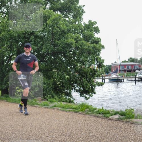 22.06.2025 - Viking Triathlon KatJ http://msf.ph/oto/8128361 22.06.2025 15:36:25 Laufen 191 meine-sportfotos.de