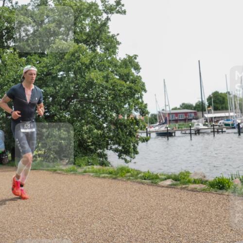 22.06.2025 - Viking Triathlon KatJ http://msf.ph/oto/8128384 22.06.2025 13:52:39 Laufen 525, 529 meine-sportfotos.de