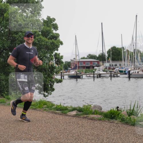 22.06.2025 - Viking Triathlon KatJ http://msf.ph/oto/8128385 22.06.2025 15:36:25 Laufen 191 meine-sportfotos.de