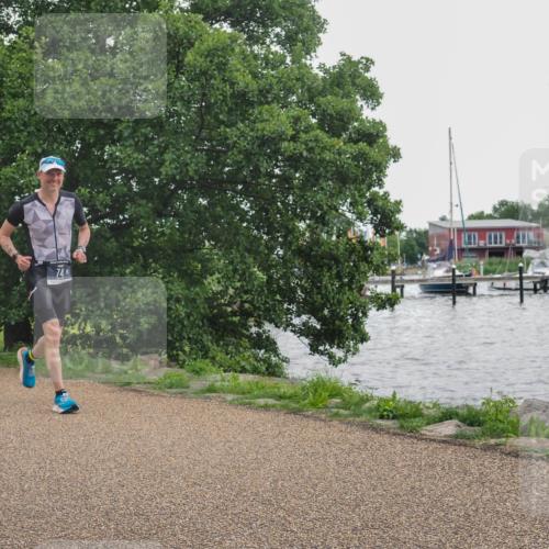 22.06.2025 - Viking Triathlon KatJ http://msf.ph/oto/8128408 22.06.2025 15:37:03 Laufen 74 meine-sportfotos.de