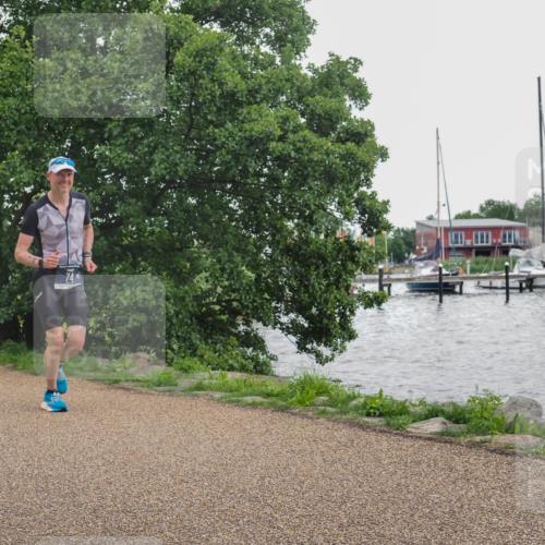 22.06.2025 - Viking Triathlon KatJ http://msf.ph/oto/8128414 22.06.2025 15:37:03 Laufen 74 meine-sportfotos.de