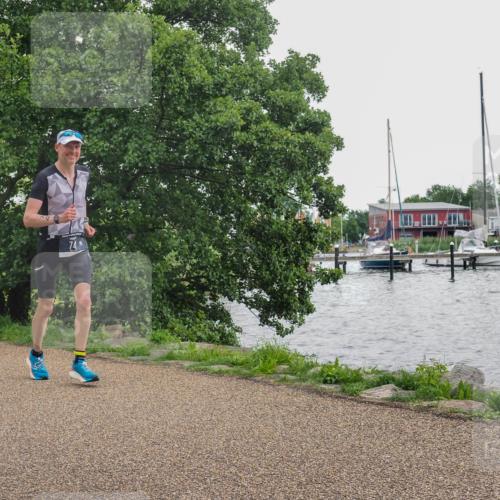 22.06.2025 - Viking Triathlon KatJ http://msf.ph/oto/8128421 22.06.2025 15:37:04 Laufen 74 meine-sportfotos.de