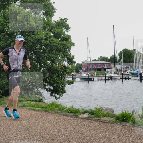 22.06.2025 - Viking Triathlon KatJ http://msf.ph/oto/8128437 22.06.2025 15:37:04 Laufen 74 meine-sportfotos.de