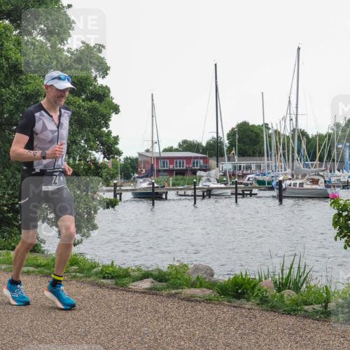 22.06.2025 - Viking Triathlon KatJ http://msf.ph/oto/8128455 22.06.2025 15:37:04 Laufen 74 meine-sportfotos.de