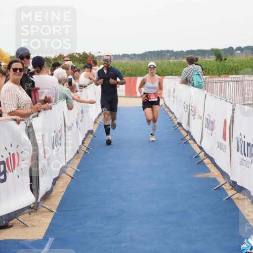 22.06.2025 - Viking Triathlon MichiJ http://msf.ph/oto/8128536 22.06.2025 15:26:56 Ziel 603 meine-sportfotos.de