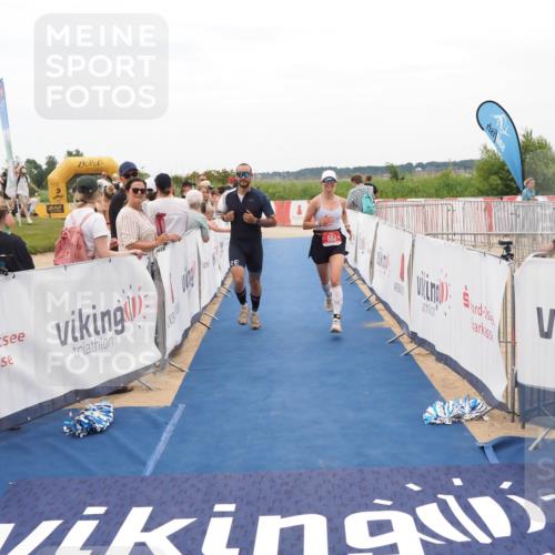 22.06.2025 - Viking Triathlon MichiJ http://msf.ph/oto/8128568 22.06.2025 15:26:57 Ziel 603 meine-sportfotos.de