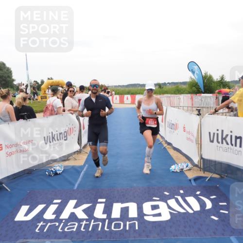 22.06.2025 - Viking Triathlon MichiJ http://msf.ph/oto/8128592 22.06.2025 15:26:58 Ziel 603 meine-sportfotos.de