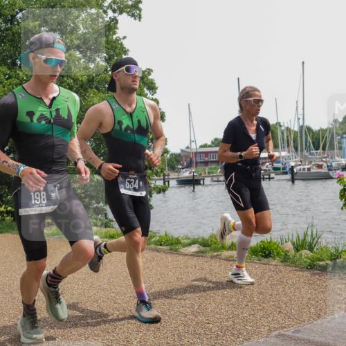 22.06.2025 - Viking Triathlon KatJ http://msf.ph/oto/8128608 22.06.2025 13:53:15 Laufen 60, 195, 198, 226, 534 meine-sportfotos.de