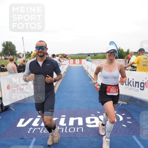22.06.2025 - Viking Triathlon MichiJ http://msf.ph/oto/8128614 22.06.2025 15:26:59 Ziel 603 meine-sportfotos.de