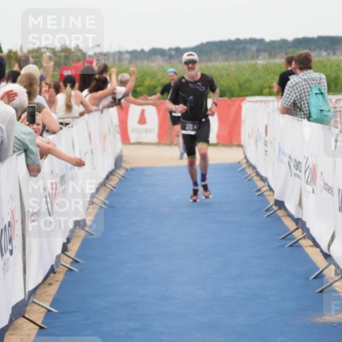 22.06.2025 - Viking Triathlon MichiJ http://msf.ph/oto/8128629 22.06.2025 15:27:06 Ziel 375 meine-sportfotos.de