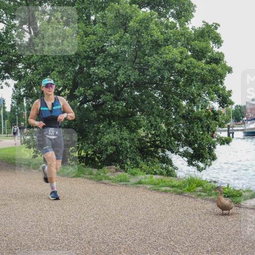 22.06.2025 - Viking Triathlon KatJ http://msf.ph/oto/8128634 22.06.2025 15:38:10 Laufen 531 meine-sportfotos.de