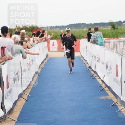 22.06.2025 - Viking Triathlon MichiJ http://msf.ph/oto/8128645 22.06.2025 15:27:07 Ziel 375 meine-sportfotos.de