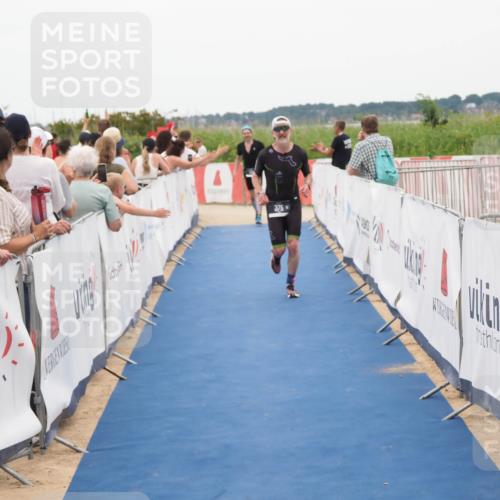 22.06.2025 - Viking Triathlon MichiJ http://msf.ph/oto/8128656 22.06.2025 15:27:07 Ziel 375 meine-sportfotos.de