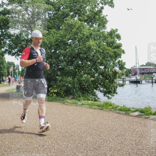 22.06.2025 - Viking Triathlon KatJ http://msf.ph/oto/8128672 22.06.2025 13:53:47 Laufen 385 meine-sportfotos.de
