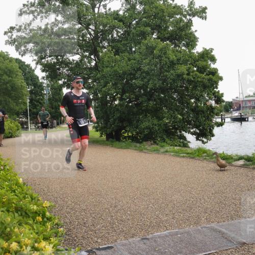 22.06.2025 - Viking Triathlon KatJ http://msf.ph/oto/8128726 22.06.2025 15:38:37 Laufen 133 meine-sportfotos.de