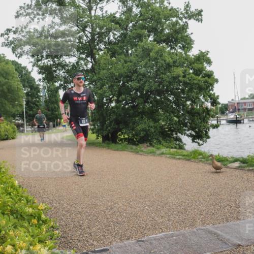 22.06.2025 - Viking Triathlon KatJ http://msf.ph/oto/8128732 22.06.2025 15:38:37 Laufen 133 meine-sportfotos.de