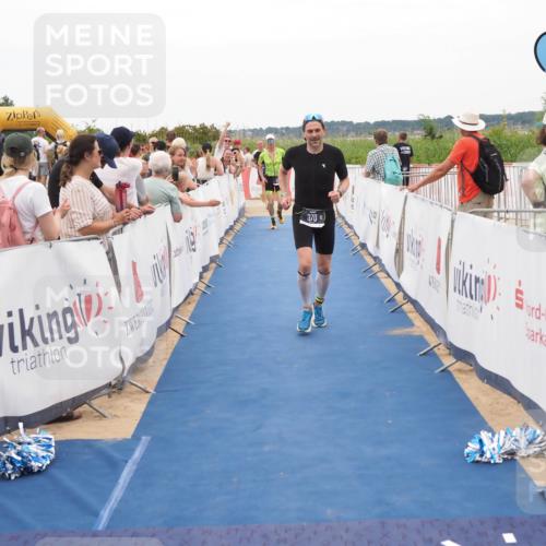 22.06.2025 - Viking Triathlon MichiJ http://msf.ph/oto/8128766 22.06.2025 15:27:14 Ziel 370, 507 meine-sportfotos.de