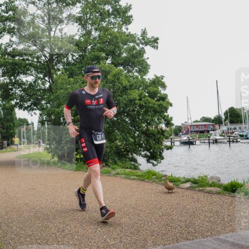 22.06.2025 - Viking Triathlon KatJ http://msf.ph/oto/8128767 22.06.2025 15:38:38 Laufen 133 meine-sportfotos.de