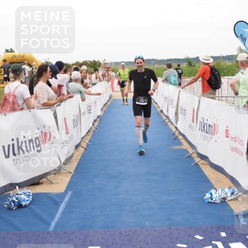 22.06.2025 - Viking Triathlon MichiJ http://msf.ph/oto/8128769 22.06.2025 15:27:14 Ziel 370, 507 meine-sportfotos.de