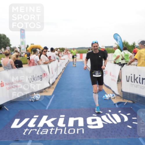 22.06.2025 - Viking Triathlon MichiJ http://msf.ph/oto/8128808 22.06.2025 15:27:16 Ziel 370, 383, 507 meine-sportfotos.de