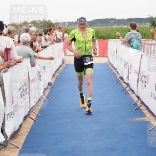 22.06.2025 - Viking Triathlon MichiJ http://msf.ph/oto/8128822 22.06.2025 15:27:18 Ziel 370, 383, 507 meine-sportfotos.de