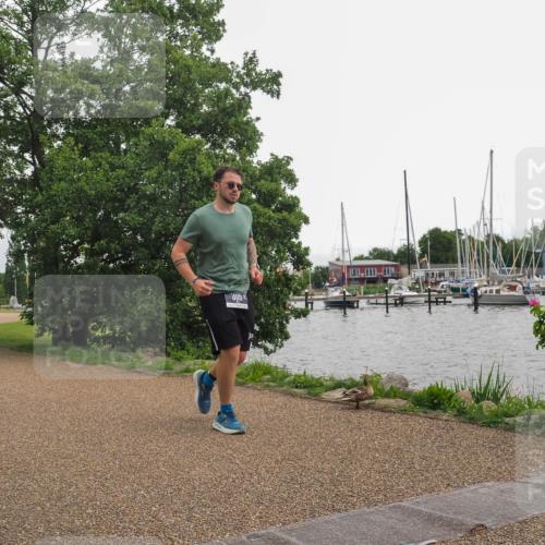 22.06.2025 - Viking Triathlon KatJ http://msf.ph/oto/8128843 22.06.2025 15:38:45 Laufen 305 meine-sportfotos.de