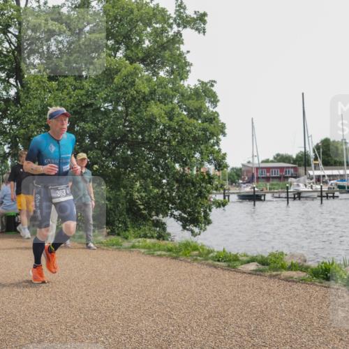 22.06.2025 - Viking Triathlon KatJ http://msf.ph/oto/8128857 22.06.2025 13:54:40 Laufen 363, 364 meine-sportfotos.de