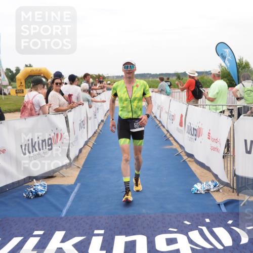 22.06.2025 - Viking Triathlon MichiJ http://msf.ph/oto/8128871 22.06.2025 15:27:20 Ziel 110, 383, 507 meine-sportfotos.de