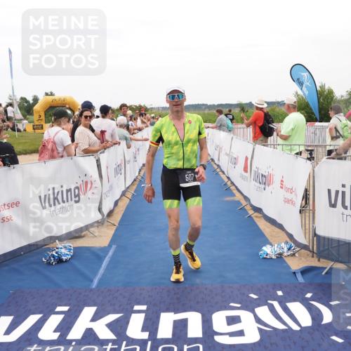22.06.2025 - Viking Triathlon MichiJ http://msf.ph/oto/8128879 22.06.2025 15:27:20 Ziel 110, 383, 507 meine-sportfotos.de