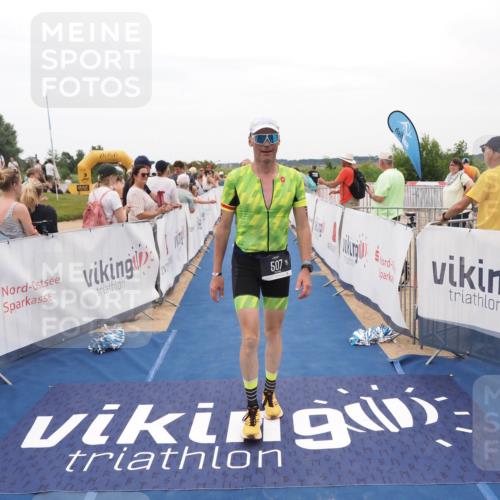 22.06.2025 - Viking Triathlon MichiJ http://msf.ph/oto/8128896 22.06.2025 15:27:21 Ziel 110, 383, 507 meine-sportfotos.de