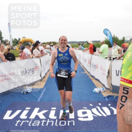 22.06.2025 - Viking Triathlon MichiJ http://msf.ph/oto/8128912 22.06.2025 15:27:23 Ziel 110, 383, 507 meine-sportfotos.de