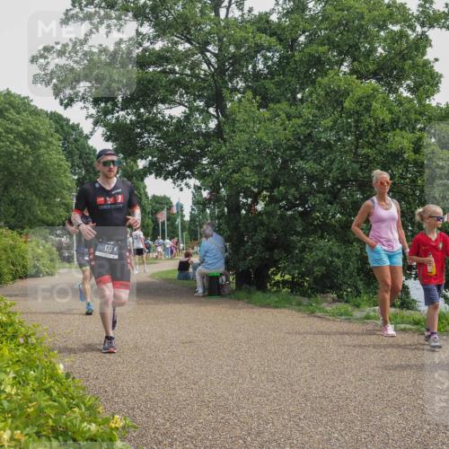 22.06.2025 - Viking Triathlon KatJ http://msf.ph/oto/8128923 22.06.2025 13:54:47 Laufen 133, 365, 601 meine-sportfotos.de