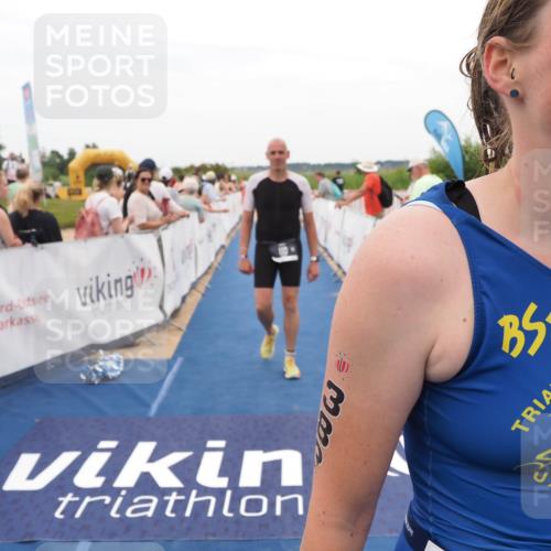 22.06.2025 - Viking Triathlon MichiJ http://msf.ph/oto/8128936 22.06.2025 15:27:24 Ziel 110, 383, 507 meine-sportfotos.de