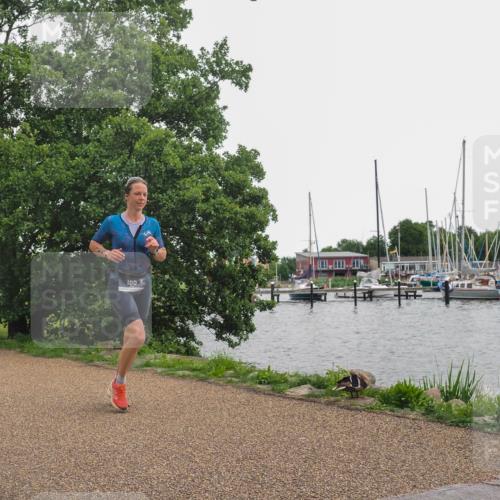 22.06.2025 - Viking Triathlon KatJ http://msf.ph/oto/8128940 22.06.2025 15:39:18 Laufen 166 meine-sportfotos.de