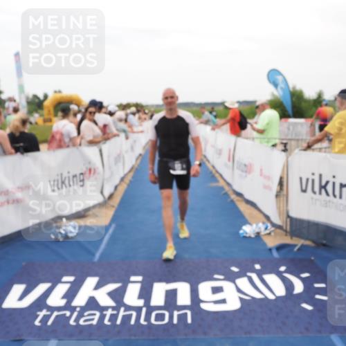 22.06.2025 - Viking Triathlon MichiJ http://msf.ph/oto/8128941 22.06.2025 15:27:25 Ziel 110, 383, 507, 513 meine-sportfotos.de