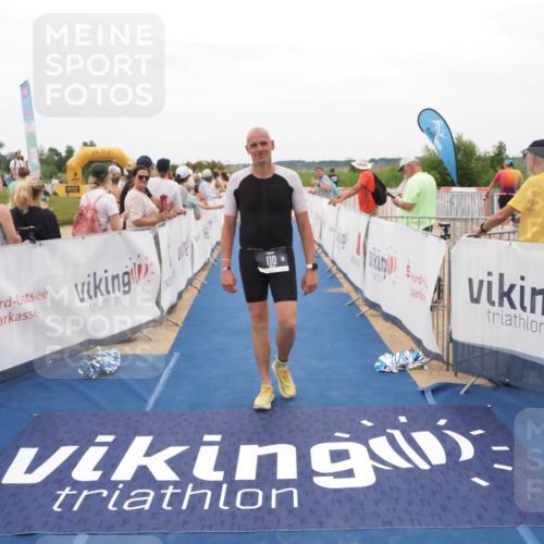 22.06.2025 - Viking Triathlon MichiJ http://msf.ph/oto/8128947 22.06.2025 15:27:25 Ziel 110, 383, 507, 513 meine-sportfotos.de