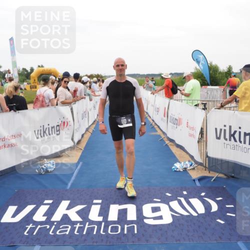 22.06.2025 - Viking Triathlon MichiJ http://msf.ph/oto/8128949 22.06.2025 15:27:25 Ziel 110, 383, 507, 513 meine-sportfotos.de