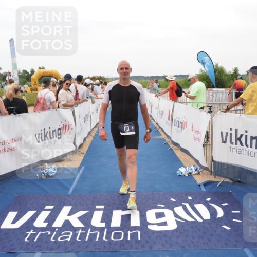 22.06.2025 - Viking Triathlon MichiJ http://msf.ph/oto/8128952 22.06.2025 15:27:25 Ziel 110, 383, 507, 513 meine-sportfotos.de