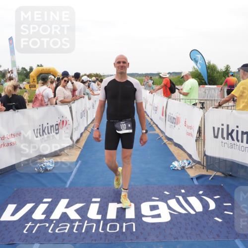 22.06.2025 - Viking Triathlon MichiJ http://msf.ph/oto/8128958 22.06.2025 15:27:25 Ziel 110, 383, 507, 513 meine-sportfotos.de