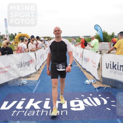 22.06.2025 - Viking Triathlon MichiJ http://msf.ph/oto/8128969 22.06.2025 15:27:26 Ziel 110, 383, 513 meine-sportfotos.de