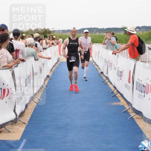 22.06.2025 - Viking Triathlon MichiJ http://msf.ph/oto/8129004 22.06.2025 15:27:31 Ziel 110, 487, 513 meine-sportfotos.de