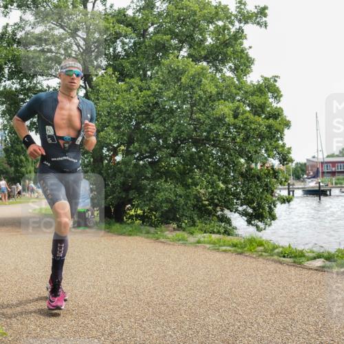 22.06.2025 - Viking Triathlon KatJ http://msf.ph/oto/8129012 22.06.2025 13:55:09 Laufen 81, 228 meine-sportfotos.de