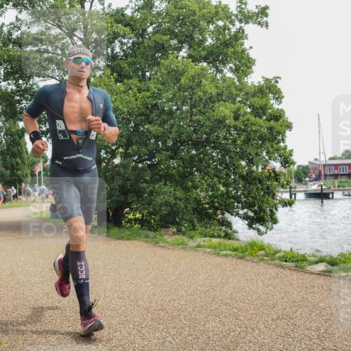 22.06.2025 - Viking Triathlon KatJ http://msf.ph/oto/8129014 22.06.2025 13:55:09 Laufen 81, 228 meine-sportfotos.de