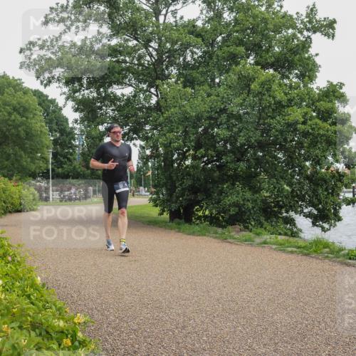 22.06.2025 - Viking Triathlon KatJ http://msf.ph/oto/8129027 22.06.2025 15:40:18 Laufen 51 meine-sportfotos.de